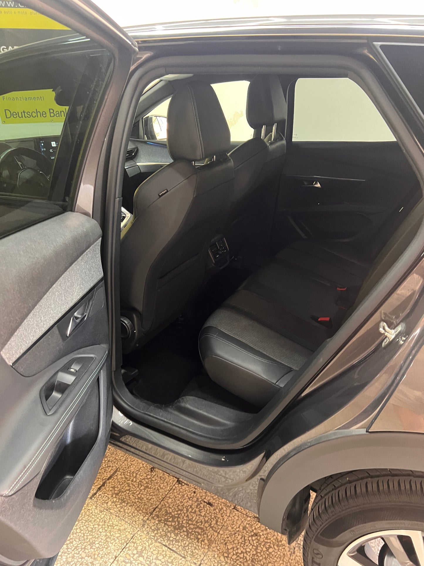 PEUGEOT 3008 (PC) BLUEHDI 130 EAT8 S&S ALLURE PACK 2023 km 90.000