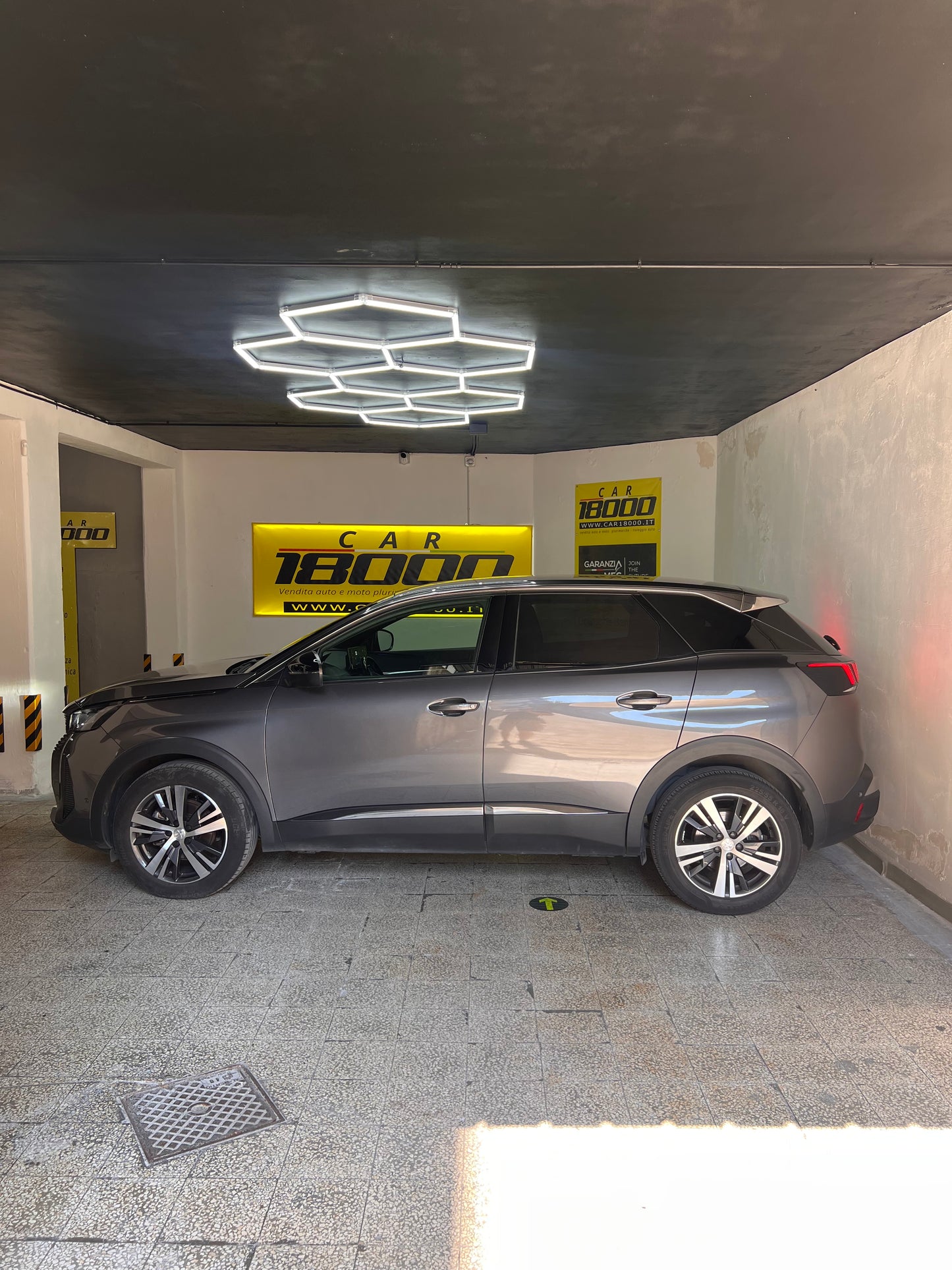 PEUGEOT 3008 (PC) BLUEHDI 130 EAT8 S&S ALLURE PACK 2023 km 90.000