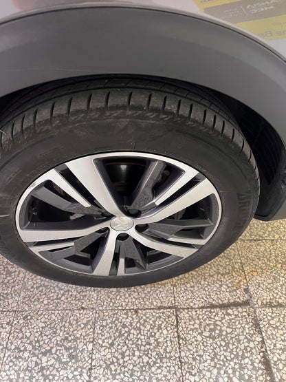 PEUGEOT 3008 (PC) BLUEHDI 130 EAT8 S&S ALLURE PACK 2023 km 90.000