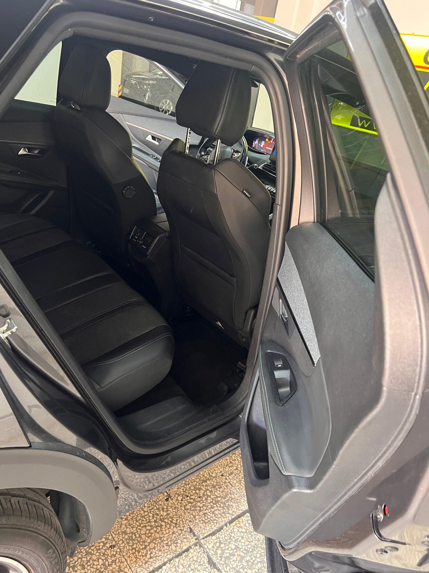 PEUGEOT 3008 (PC) BLUEHDI 130 EAT8 S&S ALLURE PACK 2023 km 90.000