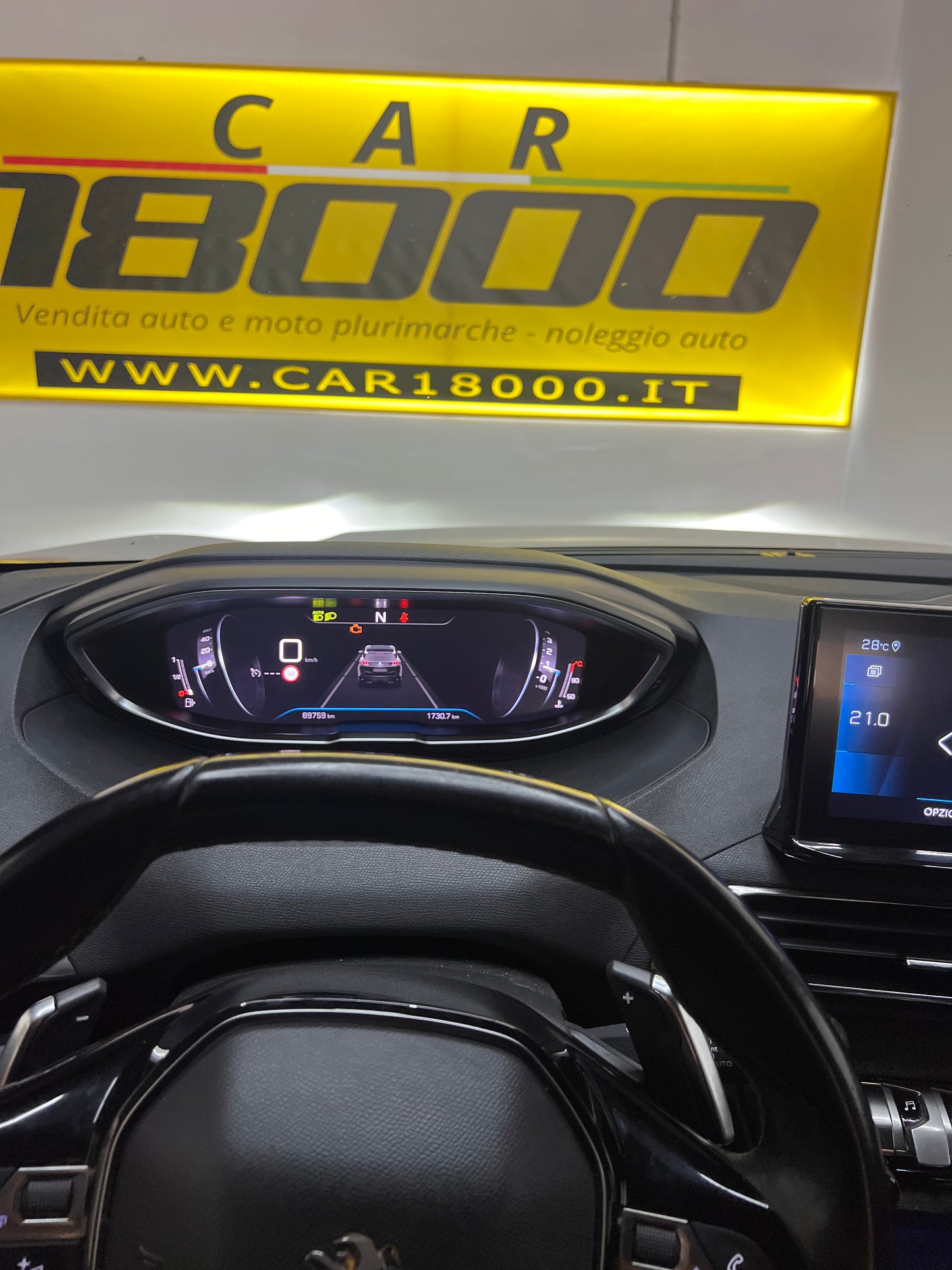PEUGEOT 3008 (PC) BLUEHDI 130 EAT8 S&S ALLURE PACK 2023 km 90.000
