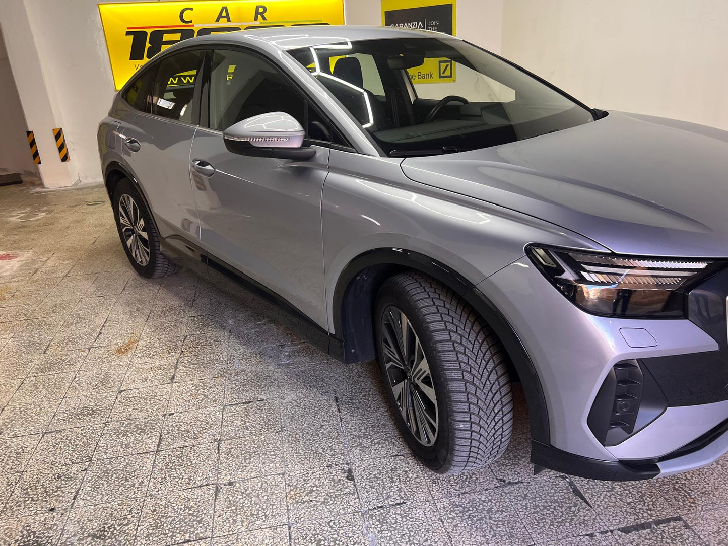 AUDI Q4 e-tron Sportback  40 Business Advanced