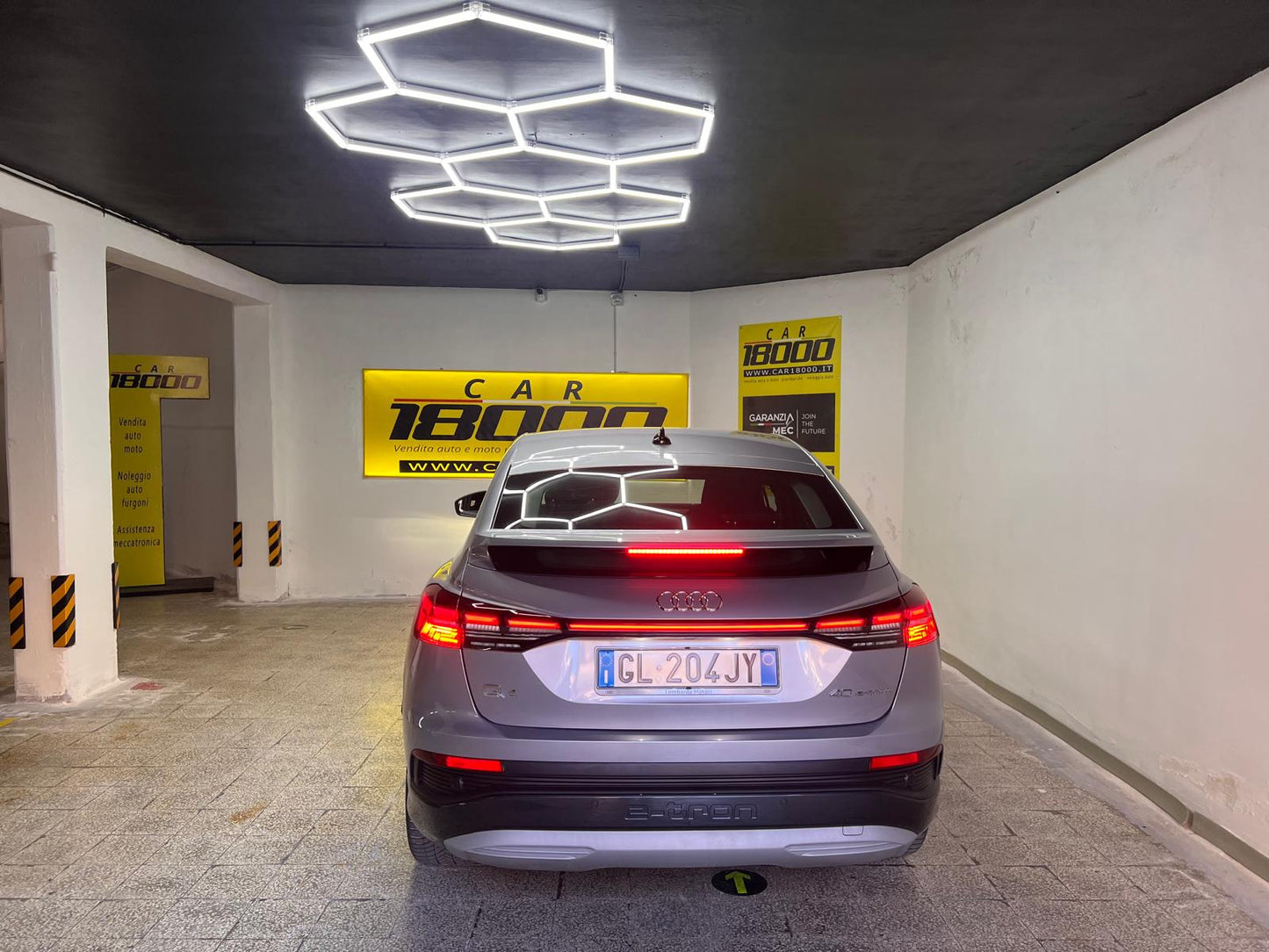AUDI Q4 e-tron Sportback  40 Business Advanced