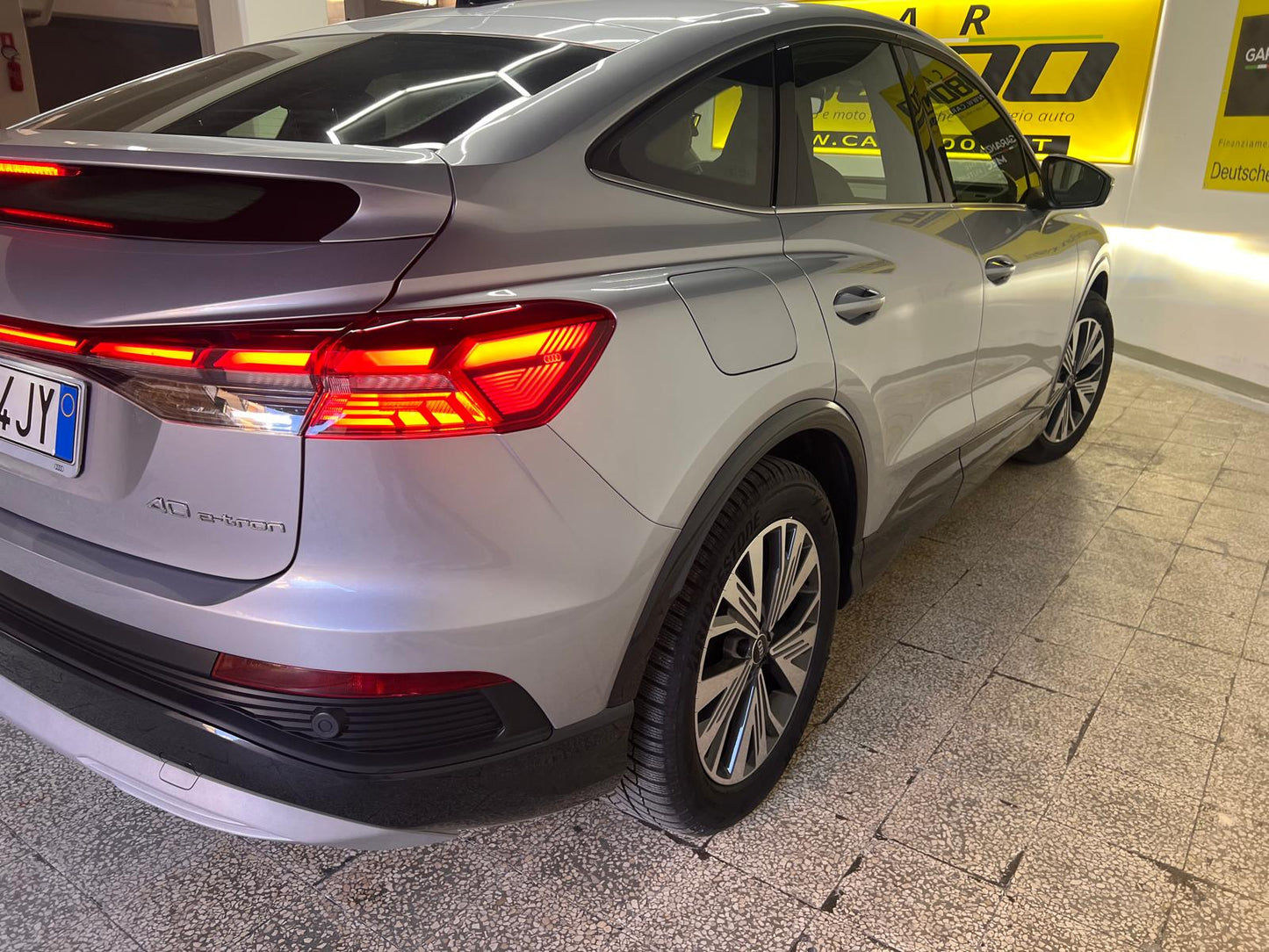 AUDI Q4 e-tron Sportback  40 Business Advanced