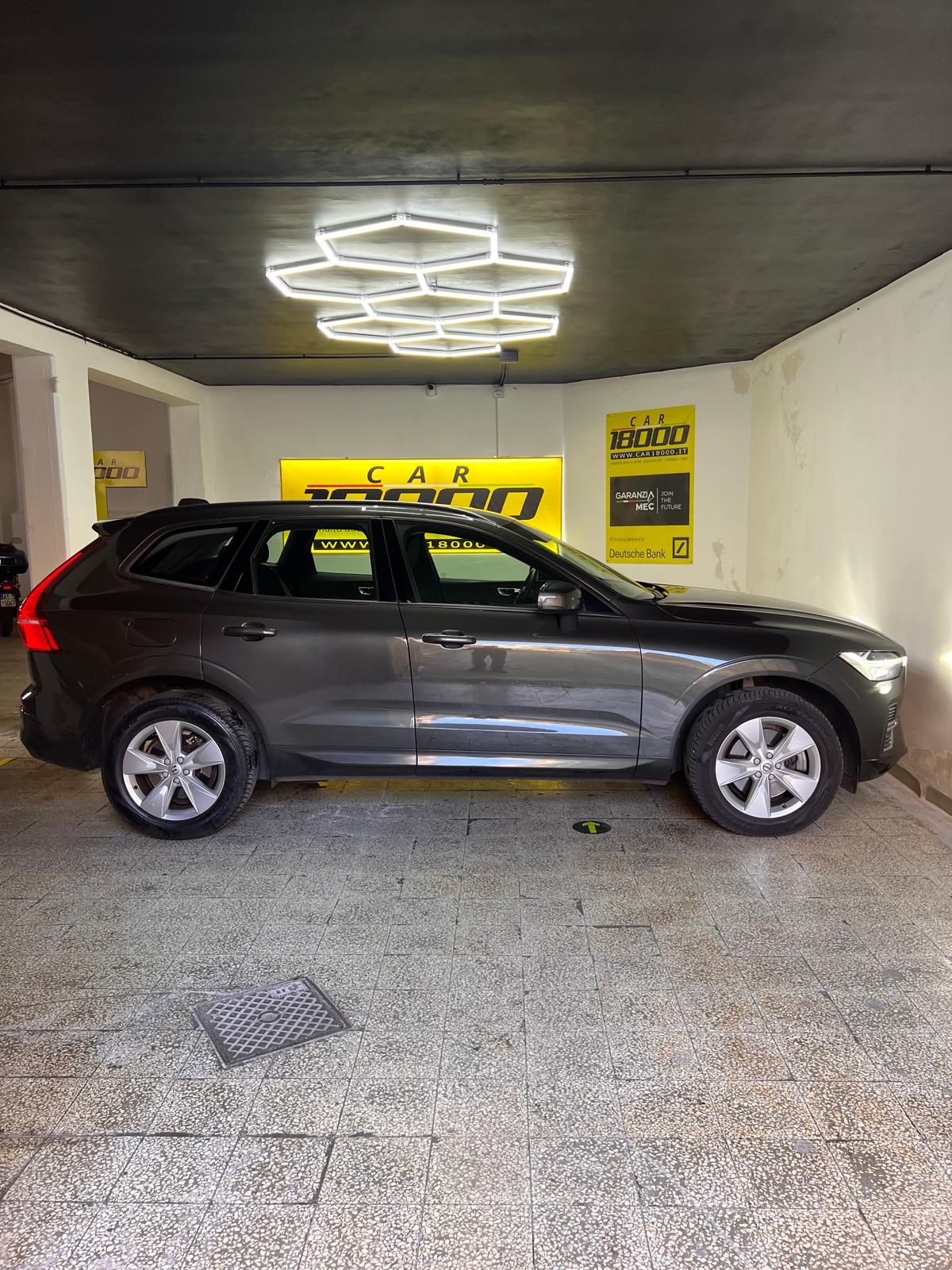 Volvo XC60 II 2022 2.0 b4 Inscription awd auto