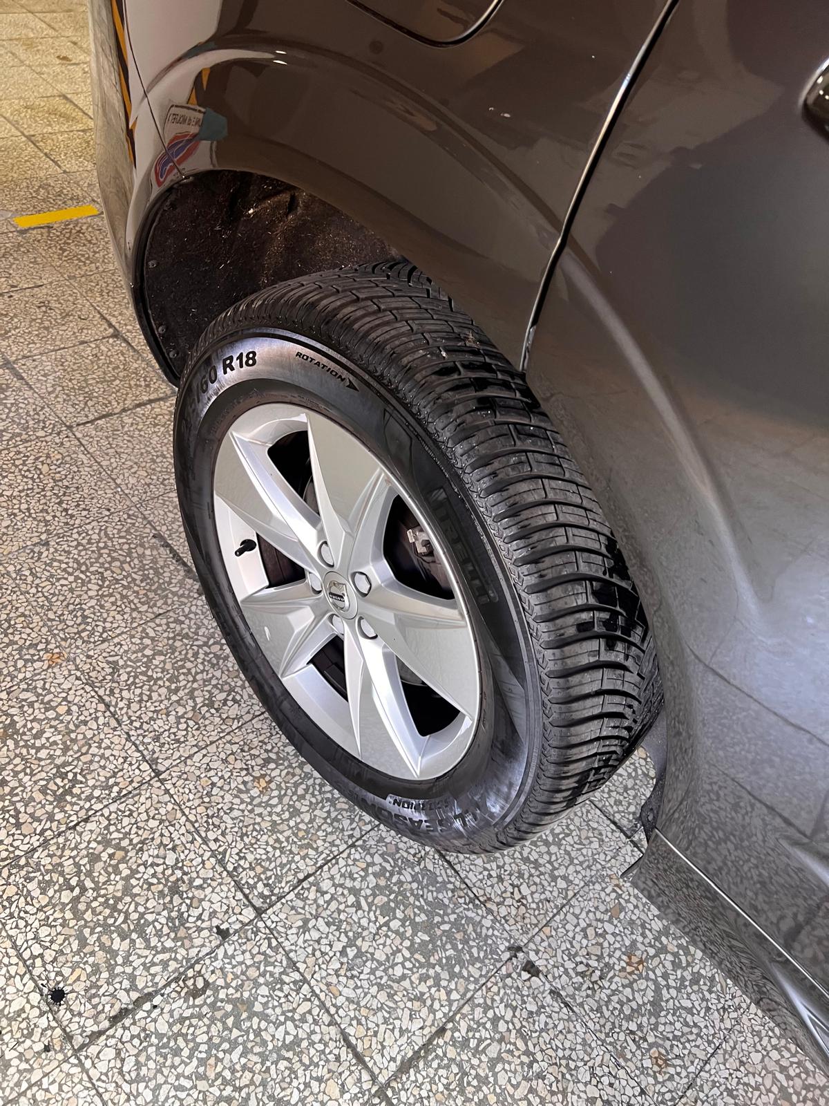 Volvo XC60 II 2022 2.0 b4 Inscription awd auto