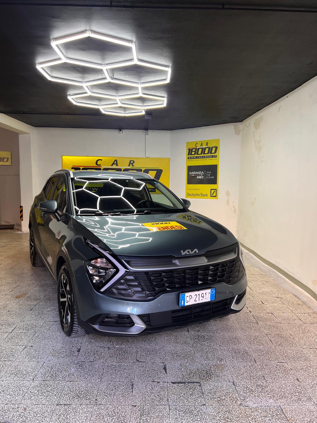 KIA SPORTAGE 1.6 TGDI HEV STYLE 2WD AUTO FP anno 2023 km 119.000