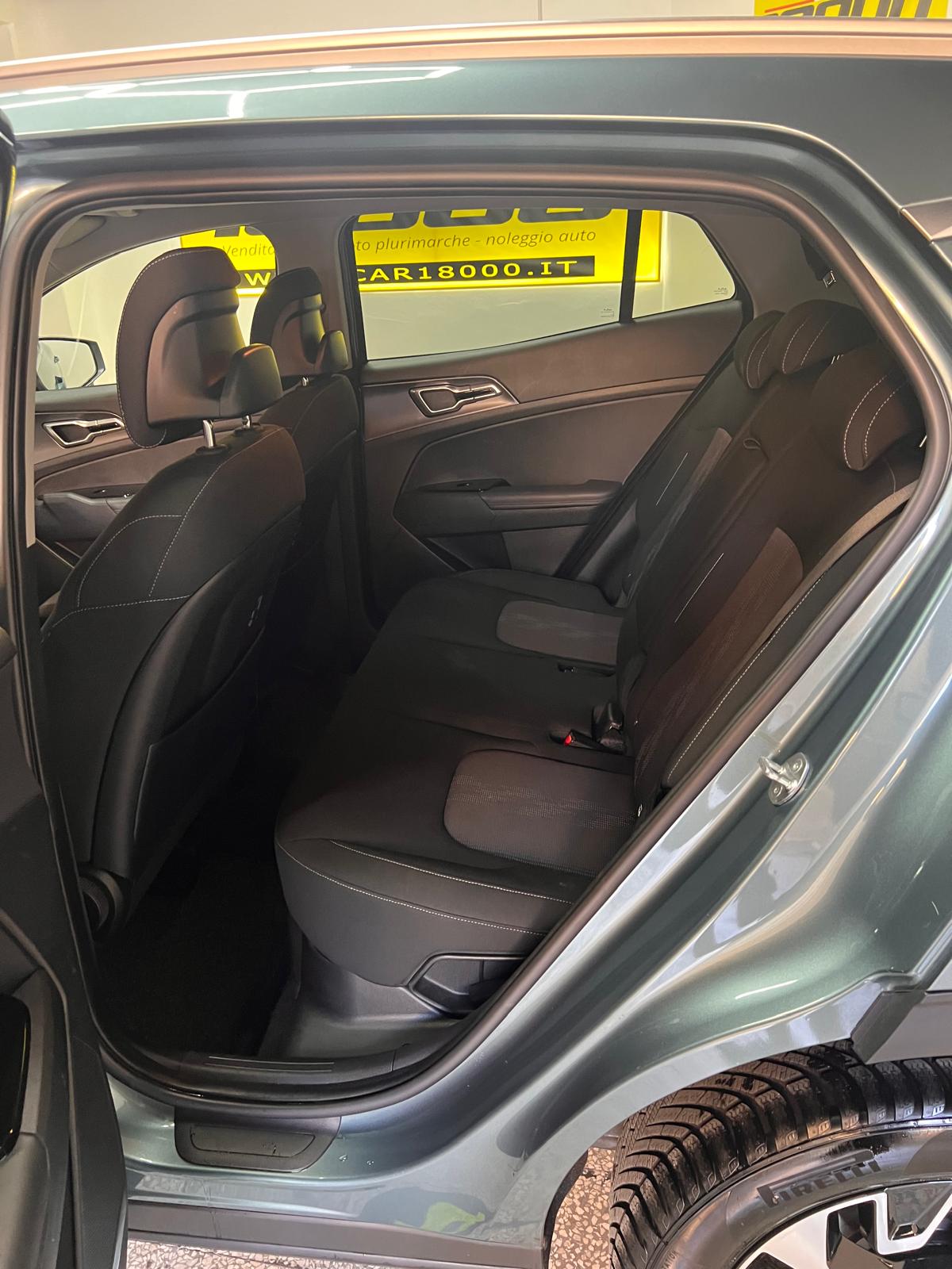 KIA SPORTAGE 1.6 TGDI HEV STYLE 2WD AUTO FP anno 2023 km 119.000