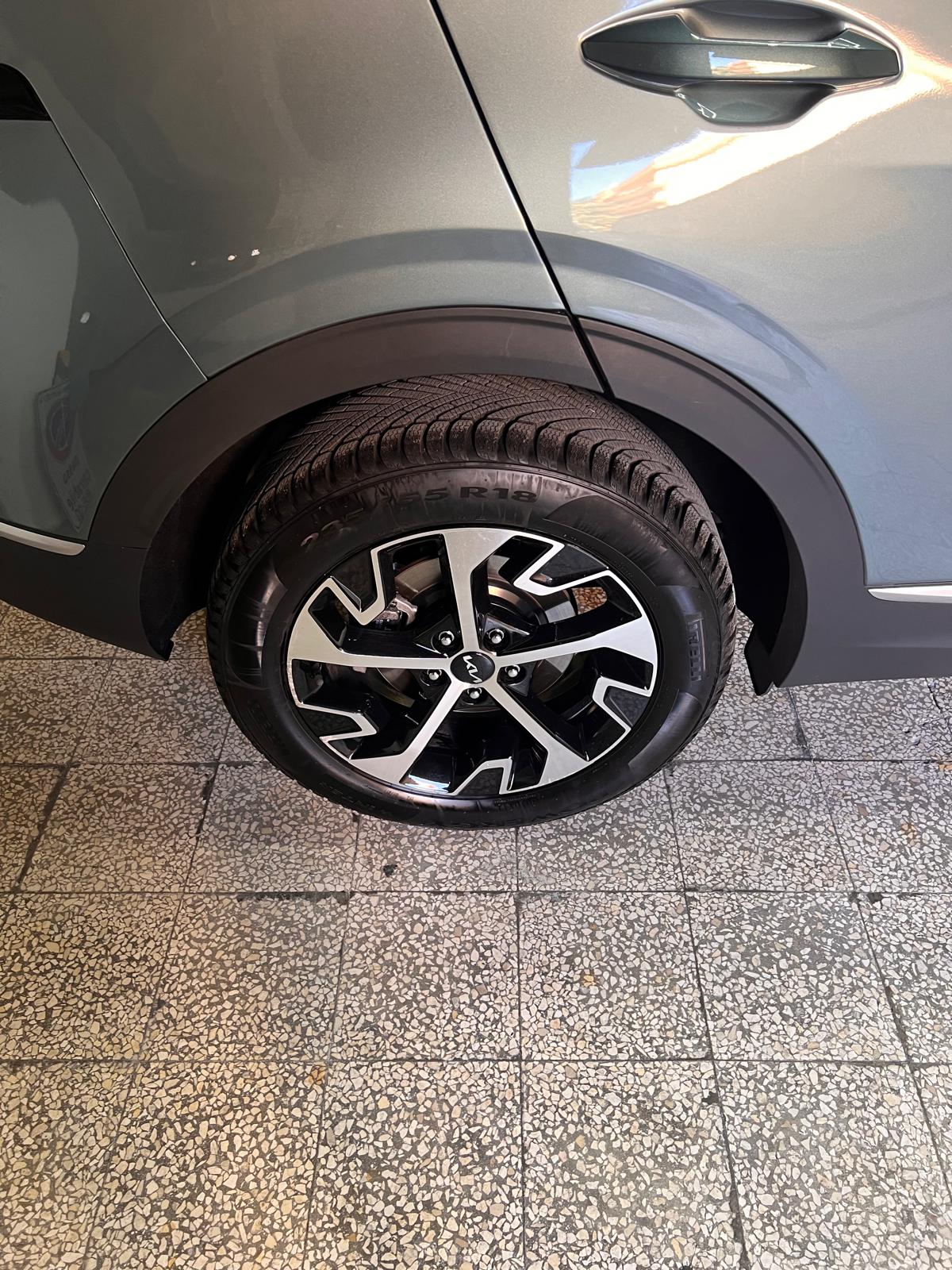 KIA SPORTAGE 1.6 TGDI HEV STYLE 2WD AUTO FP anno 2023 km 119.000