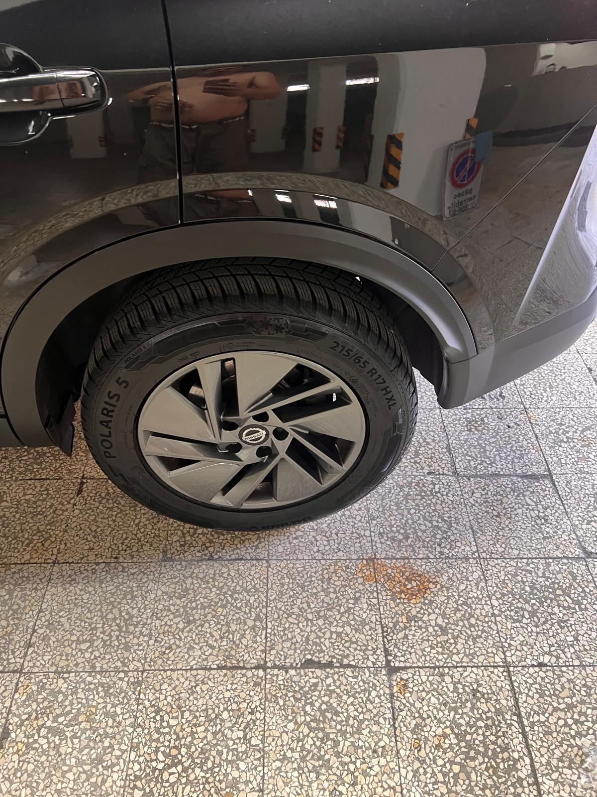 NISSAN QASHQAI 1.3 MHEV 140 Business Cross over km 103.00